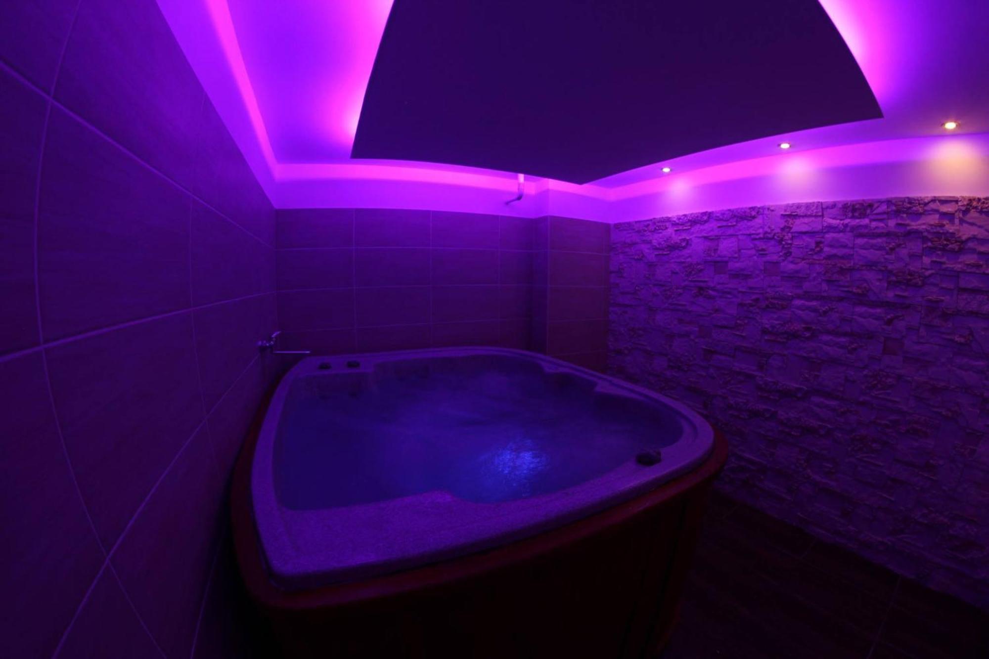 Apartmany Fit Gym Havířov Dış mekan fotoğraf